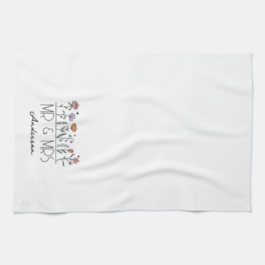 Monogram Mr. & Mrs Wildflower Passen getrouwd Theedoek (Horizontaal)