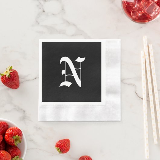 Monogram N, oud Engels lettertype, Servet (Insitu)