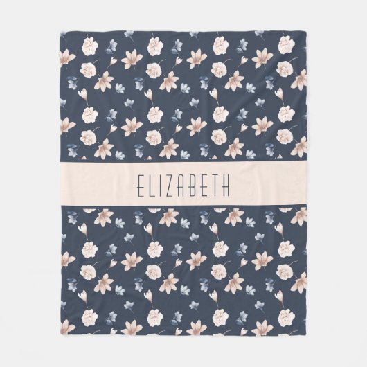 Monogram Naam Blush Pink Navy Blue Floral Fleece Deken (Voorkant)