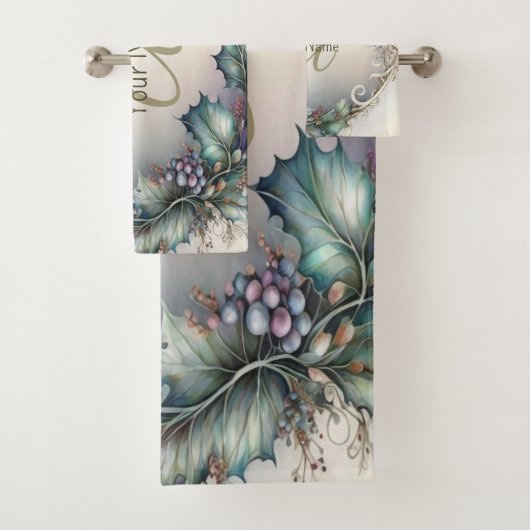 Monogram Naam Groene Paarse Bladeren Rustic Elegan Bad Handdoek (Insitu)