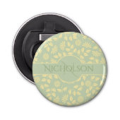 Monogram naam Leaf Daisy Pattern Pastel Green Button Flesopener (Voorkant)