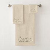 Monogram neutraal minimalistisch modern bad handdoek (Insitu)