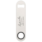 Monogram Neutraal Modern Stijlvol Minimalistisch I Speed Flessenopener (Voorkant)