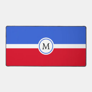 Monogram op betoverende saffierblauw, rood en wit bureaumat