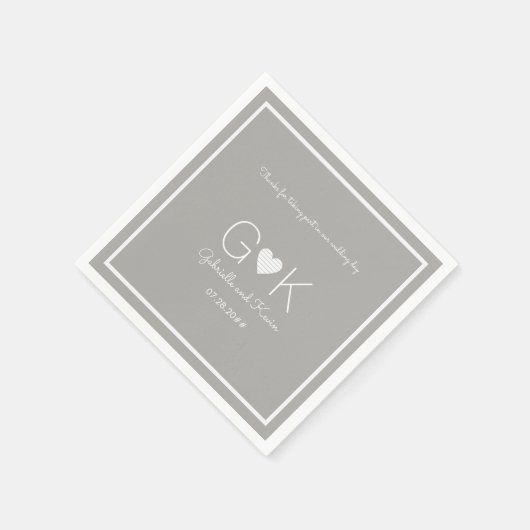 Monogram op een grijze bruiloft servet met bericht (Hoek)
