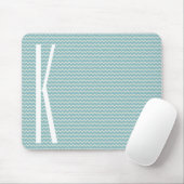 Monogram op Retro Blue Mini Chevron Patroon Muismat (Met muis)