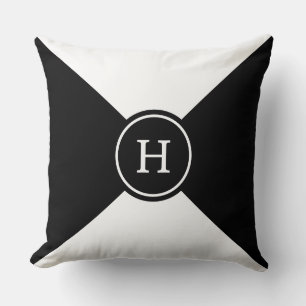 Monogram op zwart-witte geometrische vorm kussen