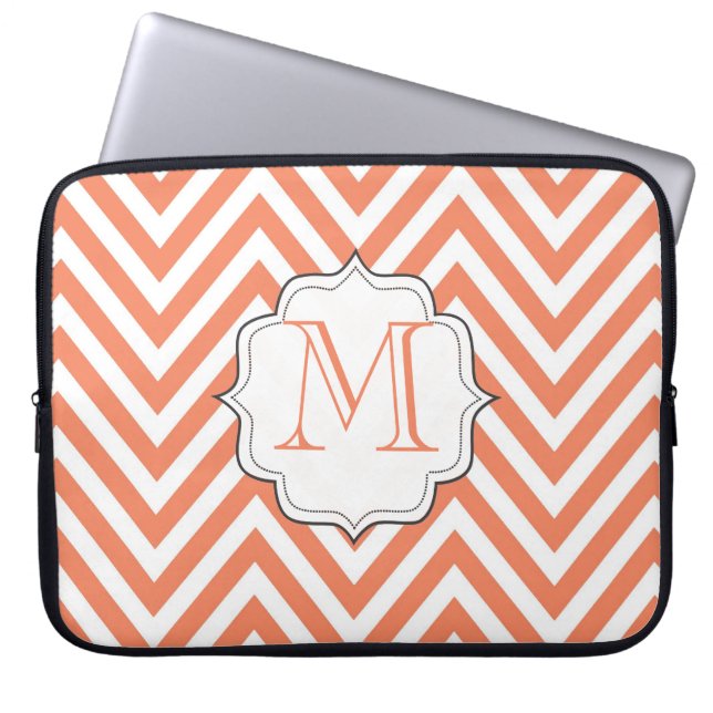 Monogram Oranje Chevron Designer Laptop Bag Sleeve (Voorkant)