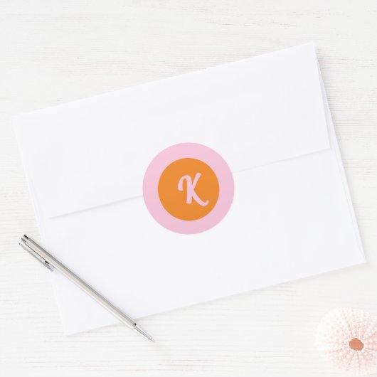 Monogram oranje en roze etiket (Envelop)