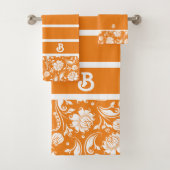 monogram Oranje en witte  damkers Bad Handdoek (Insitu)