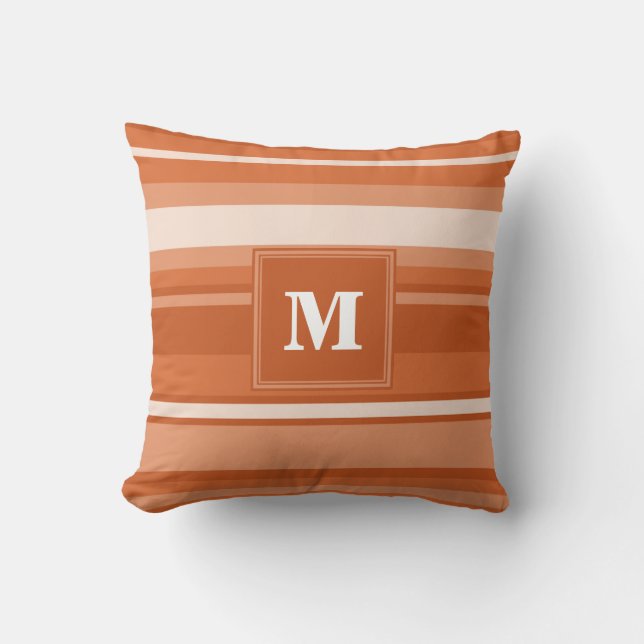 Monogram oranje strepen kussen (Voorkant)