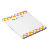 Monogram Oranje White Trendy Fun Polka Dot Pattern Notitieblok (Schuin)