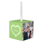 Monogram paren groene mistletoe hartfoto kubus ornament (Achter hoekig)