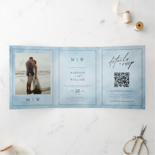 Monogram & Rand Elegant Dusty Blue Wedding Drieluik Uitnodiging