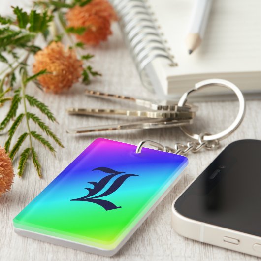 Monogram Regenboogdiagonale strepen Sleutelhanger (Voorkant Rechts)