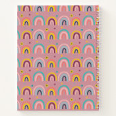Monogram regenboogroze grafiekpapier notitieboek (Achterkant)