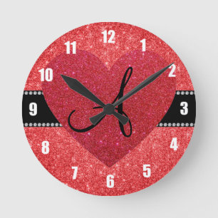 Monogram rood glitter rood hart ronde klok