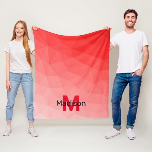 Monogram rood verloop geometrisch maaspatroon fleece deken (In situ)