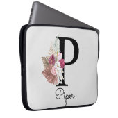 Monogram Roze Boho Bloemen Initiaal P Laptop Sleeve (Voorkant Rechts)