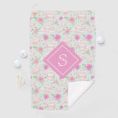 Monogram  roze theepartijpatroon golfhanddoek (Insitu)