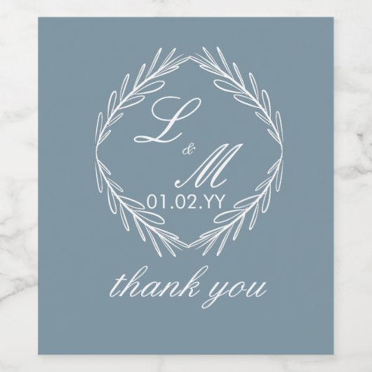 Monogram Script Branch Dusty Blue Wedding Wijn Etiket (Enkel label)