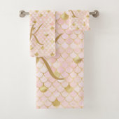 Monogram Script Roze Goud Zeemeerminenschubben  Bad Handdoek (Insitu)