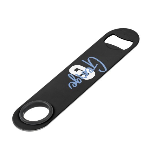 Monogram Speed Flessenopener (Voorkant Gekanteld)