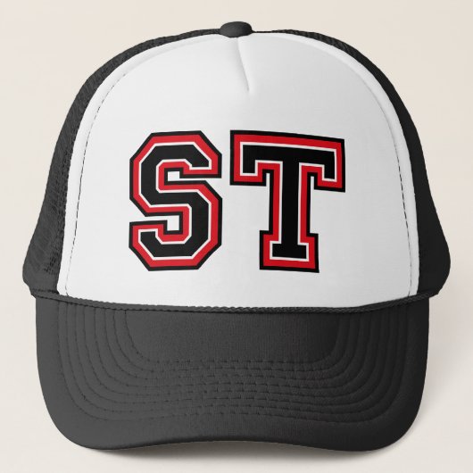 Monogram "ST" Trucker Pet (Voorkant)