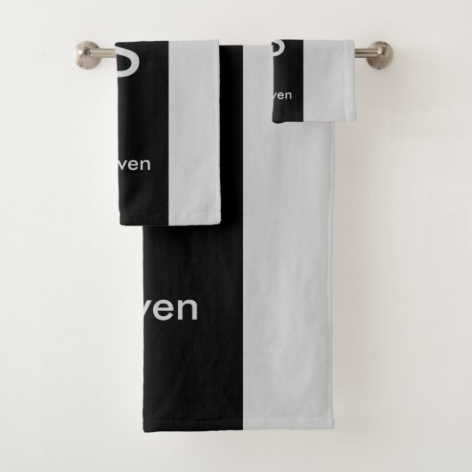 Monogram Twee Tone Modern Zwart en Grijs Bad Handdoek (Insitu)