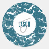 Monogram van het patroon van het Blauwe Shark Ronde Sticker (Voorkant)