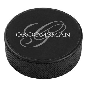 Monogram voor bruidsjonker hockey puck