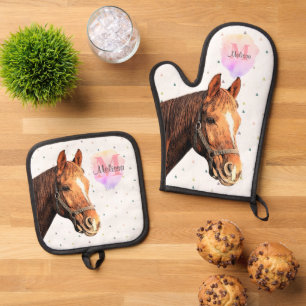 Monogram voor paardendier paardensportstallen ovenwant & pannenlap set