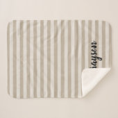Monogram wapenhouse Beige Stripes Sherpa Deken (Voorkant (horizontaal))