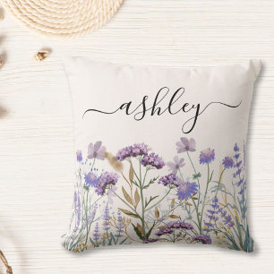 Monogram Watercolor Paarse Wilde Bloemenweide Kussen