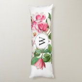 Monogram wit en roze Magnolia Flowers Lichaamskussen (Achterkant (Verticaal))