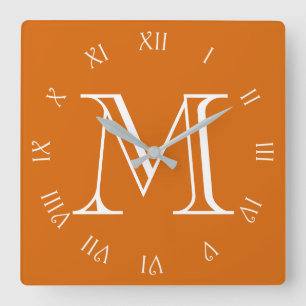 Monogram Witte Manuscript Roman Aantallen op Oranj Vierkante Klok