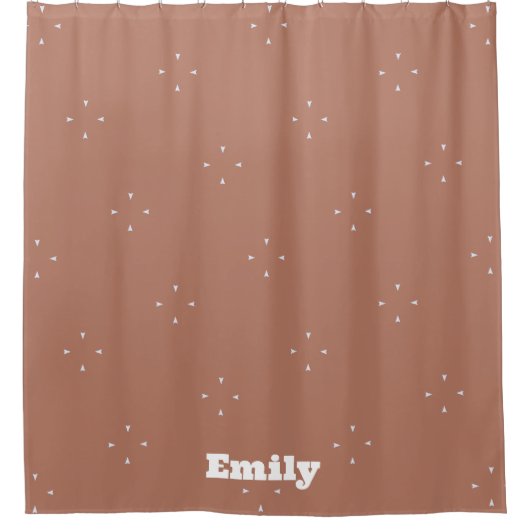 Monogram witte pijl op mocha mousse achtergrond | douchegordijn (Voorkant)
