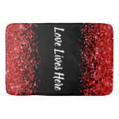 Monogram - Witte tekst op zwart met rode glitter | Badmat (Voorkant)