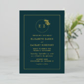Monogram Wreath Emerald Green Gold Wedding Folie Uitnodiging (Staand Voorkant)