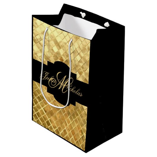 Monogram zwart & Gold 50e Jubileum Medium Cadeauzakje (Voorkant Gekanteld)