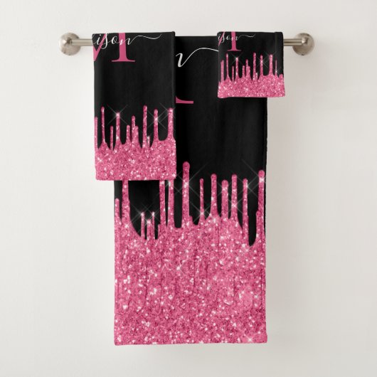 Monogram Zwart Metallic Hot Pink Dripping Glitter Bad Handdoek (Insitu)