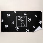 Monogram zwart-wit Cute Dog Paw Print Pattern Strandlaken (Voorkant)