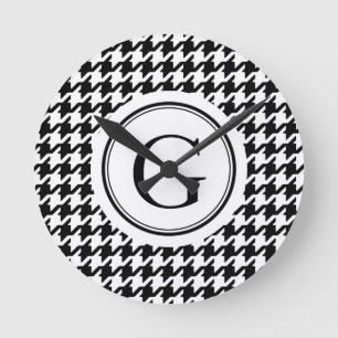 Monogram zwart wit monogram voor het geluidsdiepte ronde klok