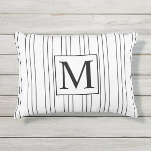 Monogram zwart-wit Pinstripe Buitenkussen