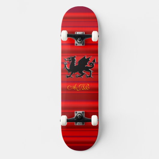 Monogram, zwarte draak op rood metallisch effect skateboard (Voorkant)