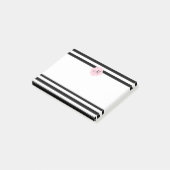 Monogram zwarte en witte strepen met Pastel Roze Post-it® Notes (Schuin)