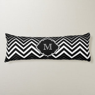 Monogramed zwart-wit zigzagchevron lichaamskussen