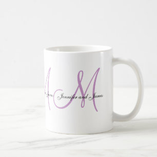Monogramme B de mariage et tasse blanche lilas de