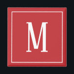 Monogramme blanc sur aimant Carré rouge foncé<br><div class="desc">Un aimant carré avec un monogramme blanc sur un arrière - plan rouge foncé. Customisez l'aimant avec vos initiales ou initiales,  couleurs,  entre autres options.</div>