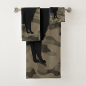 Monogramme Brown Camo Black Wolf Silhouette | (En situation)